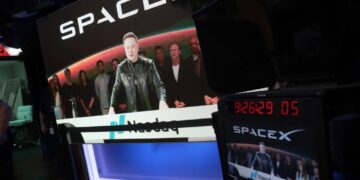Don’t be surprised if SpaceX’s shares fizzle following the initial Wall Street hype