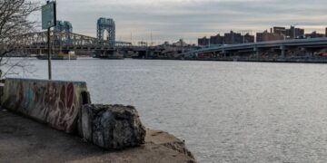 Jet ski driver arrested for drunken  crash that killed woman, 26, near Randall’s Island