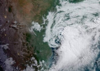 Tropical Storm Arthur Dumps Heavy Rain Along the Gulf Coast