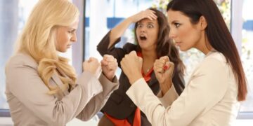 Dear Abby: My toxic coworker drains the life out of everyone in the office