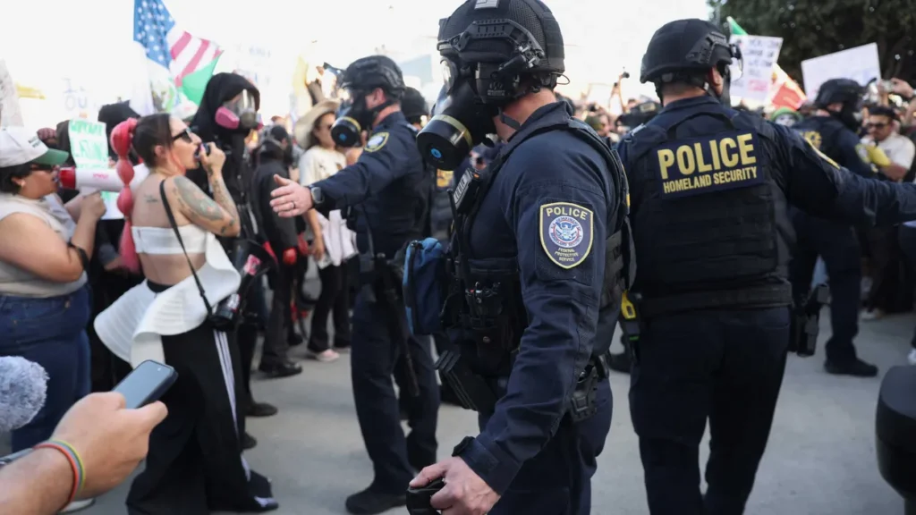 Ex-prosecutor sounds the alarm over Trump’s latest ‘egregious’ crackdown on protesters