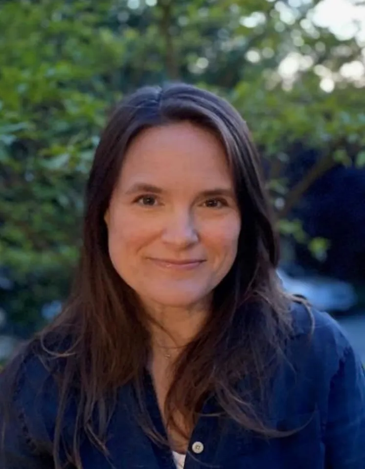 Headshot of Dr. Kate Huckelbridge.