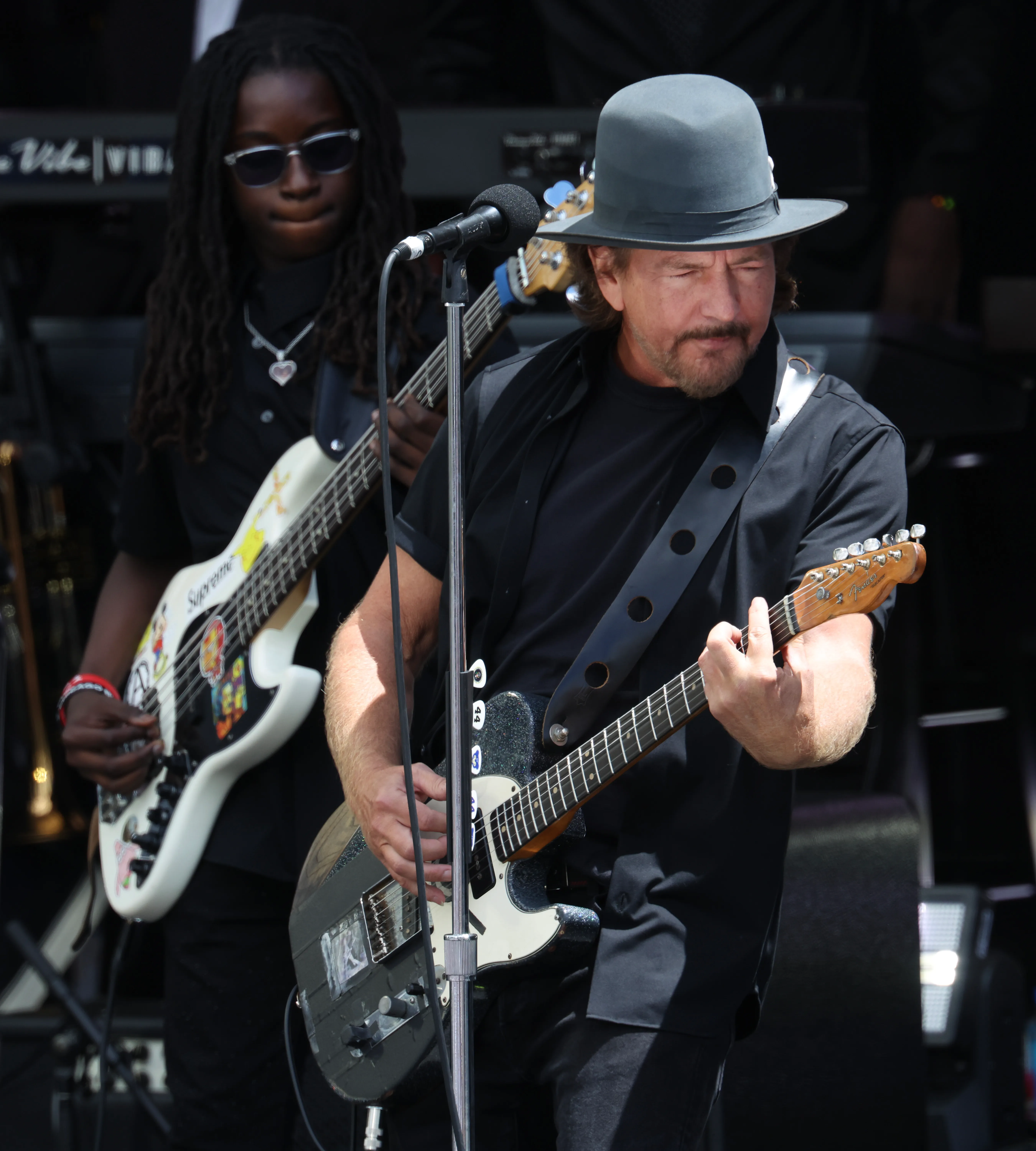 Eddie Vedder performing with Guitars Over Guns at the dedication ceremony for the Barack Obama Presidential Center.