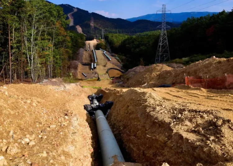 Alarms sound as America’s biggest oil hub dangerously close to a tipping point: report