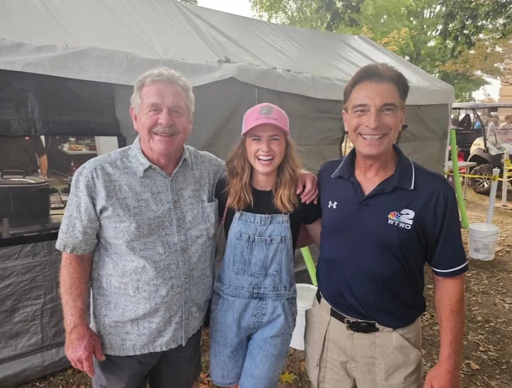 Kerkhove claimed station managers told her she could speak with veteran meteorologist Jesse Walker for only 15 to 20 minutes while at work because 