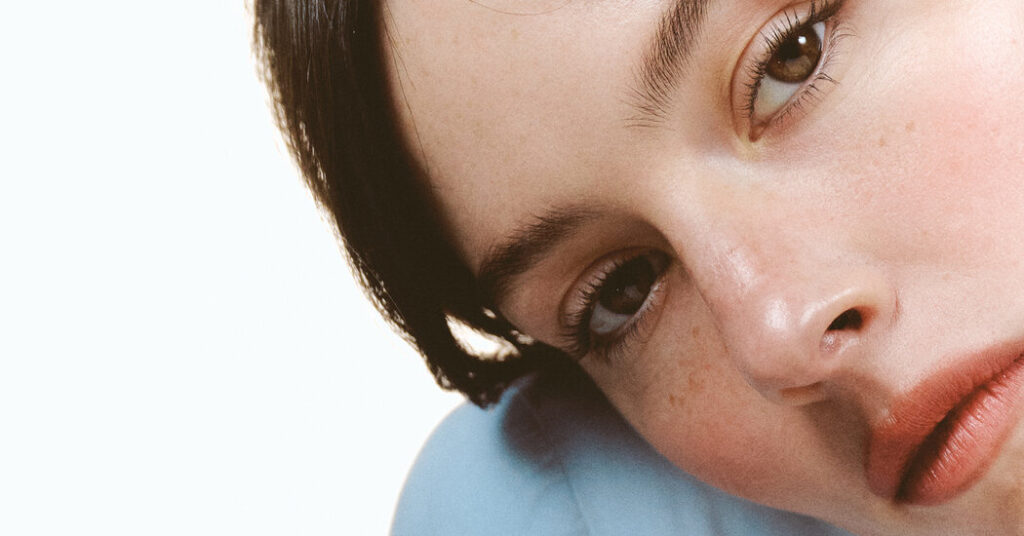 The Semi-Charmed Life of Gracie Abrams, Pop’s Mischievous Middle Child