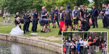 Decomposing body found floating in pond at NYC park