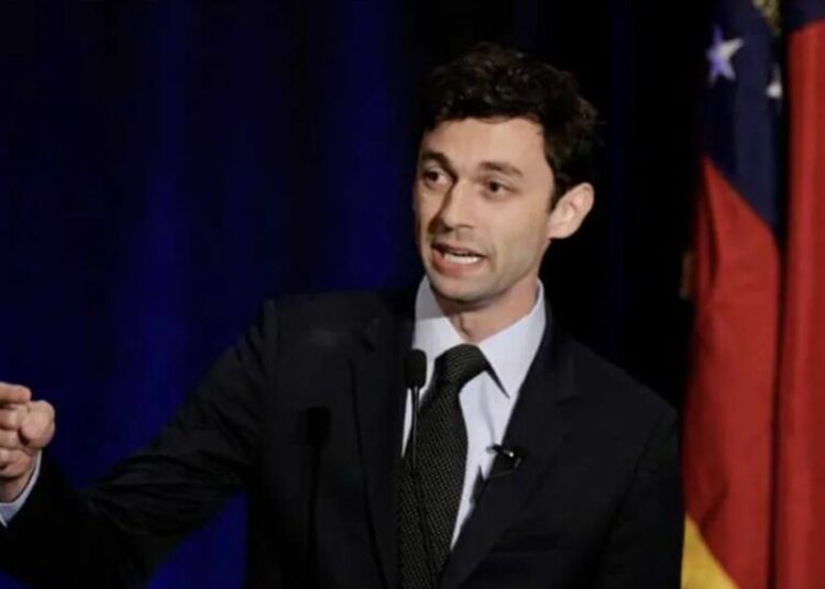 Conservative radio host stings GOP with surprise endorsement in Georgia Senate race