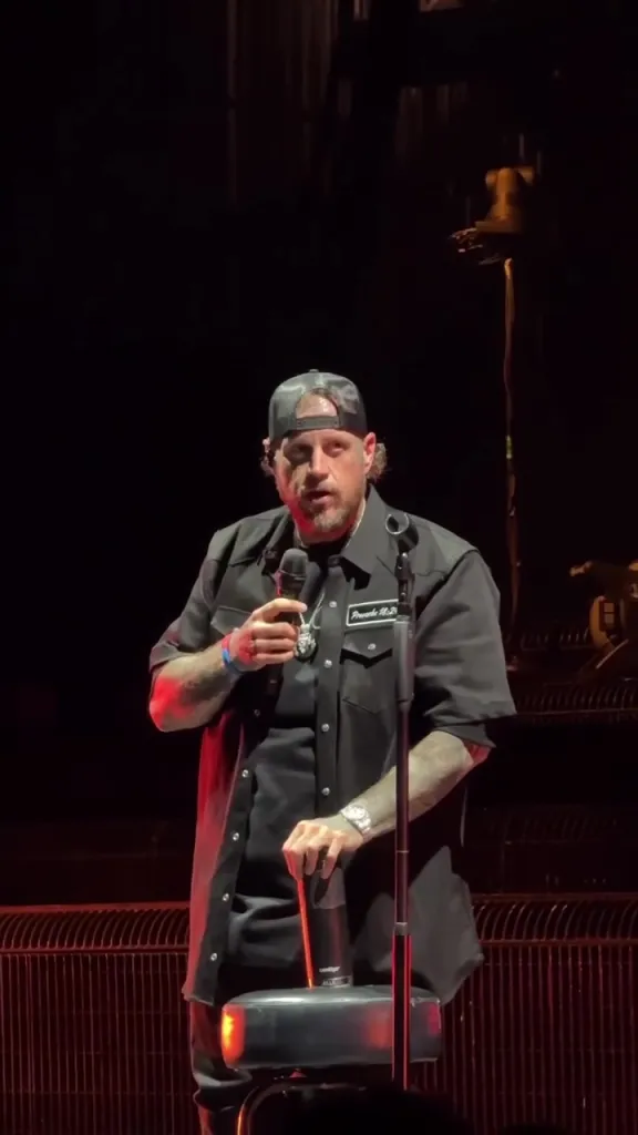 Jelly Roll addresses his divorce from Bunnie XO in a concert in Saratoga Springs.