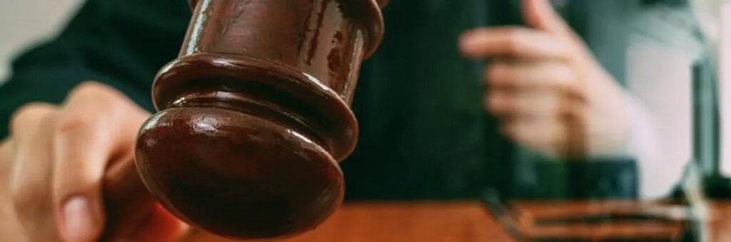 Judge hits Trump’s personal lawyers with threat as they blow off deadline in $10B lawsuit
