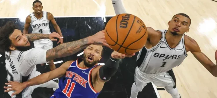 NY Knicks forced to demand fans show up two hours early for game thanks to Trump
