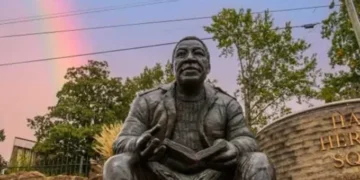 Red state school board rebels against the secret process that got ‘Roots’ banned