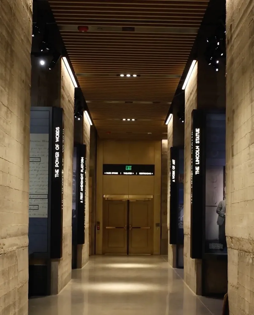 The undercroft of the Lincoln Memorial, with informational displays about the Lincoln Statue, the power of words, and a first amendment platform.