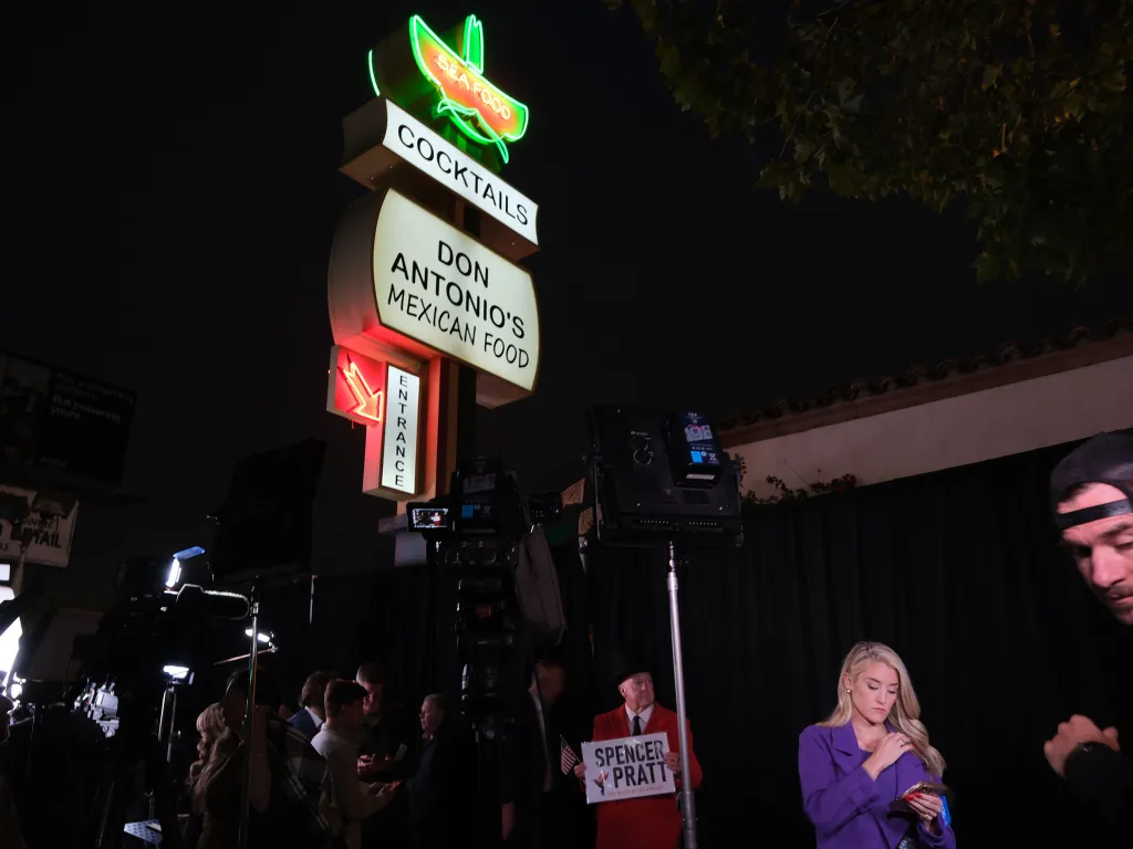 Media wait outside Don Antonio's Mexican Food restaurant where mayoral candidate Spencer Pratt is hosting a watch party.
