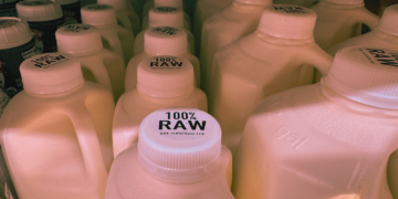 Nearly 60 People in Idaho Sick After Drinking Raw Milk, and That’s Just the Past 2 Weeks