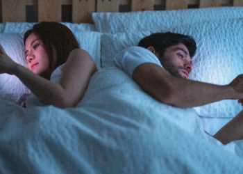 Your Smartphone May Be Killing Your Sex Life, Researchers Say