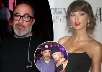 Aaron Lewis speaks out after record label uses his album as packing paper for Taylor Swift merch