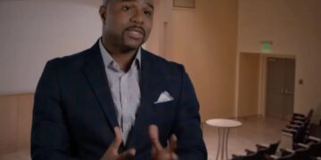 Son of Nigerian immigrants credits parents for instilling American dream in him: ‘I absolutely believe’