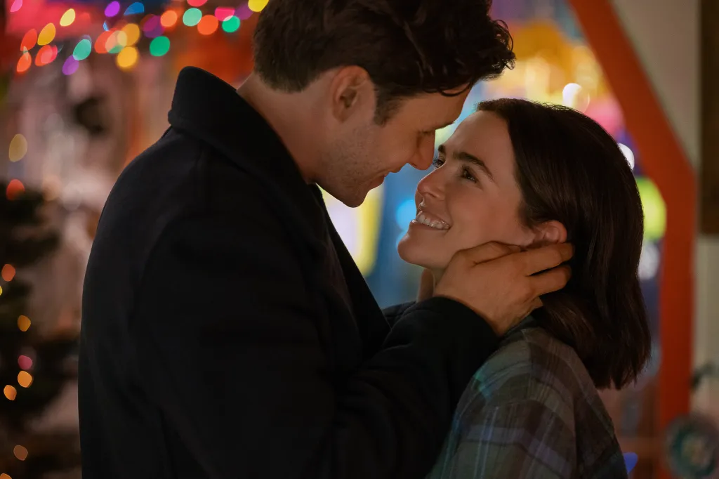 Nick Robinson as Wes and Zoey Deutch as Jill in 