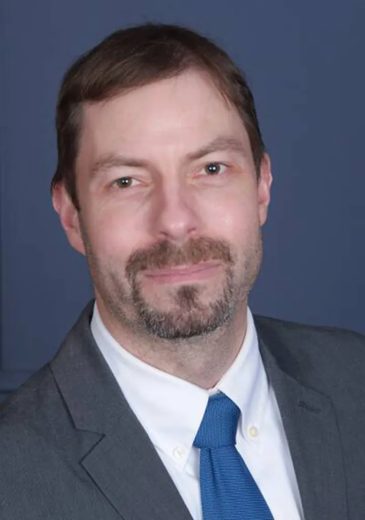 Dr. Oliver Grundmann of the University of Florida School of Pharmacology.