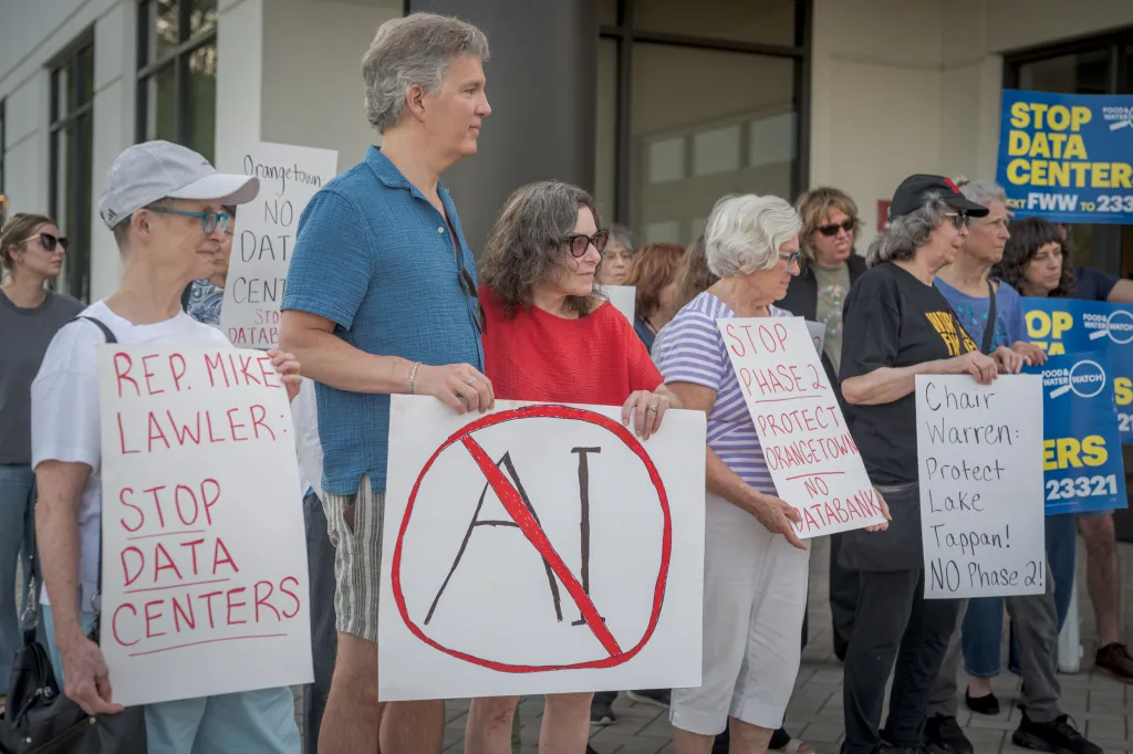 Protesters holding signs against DataBank's data center proposal in Orangeburg.