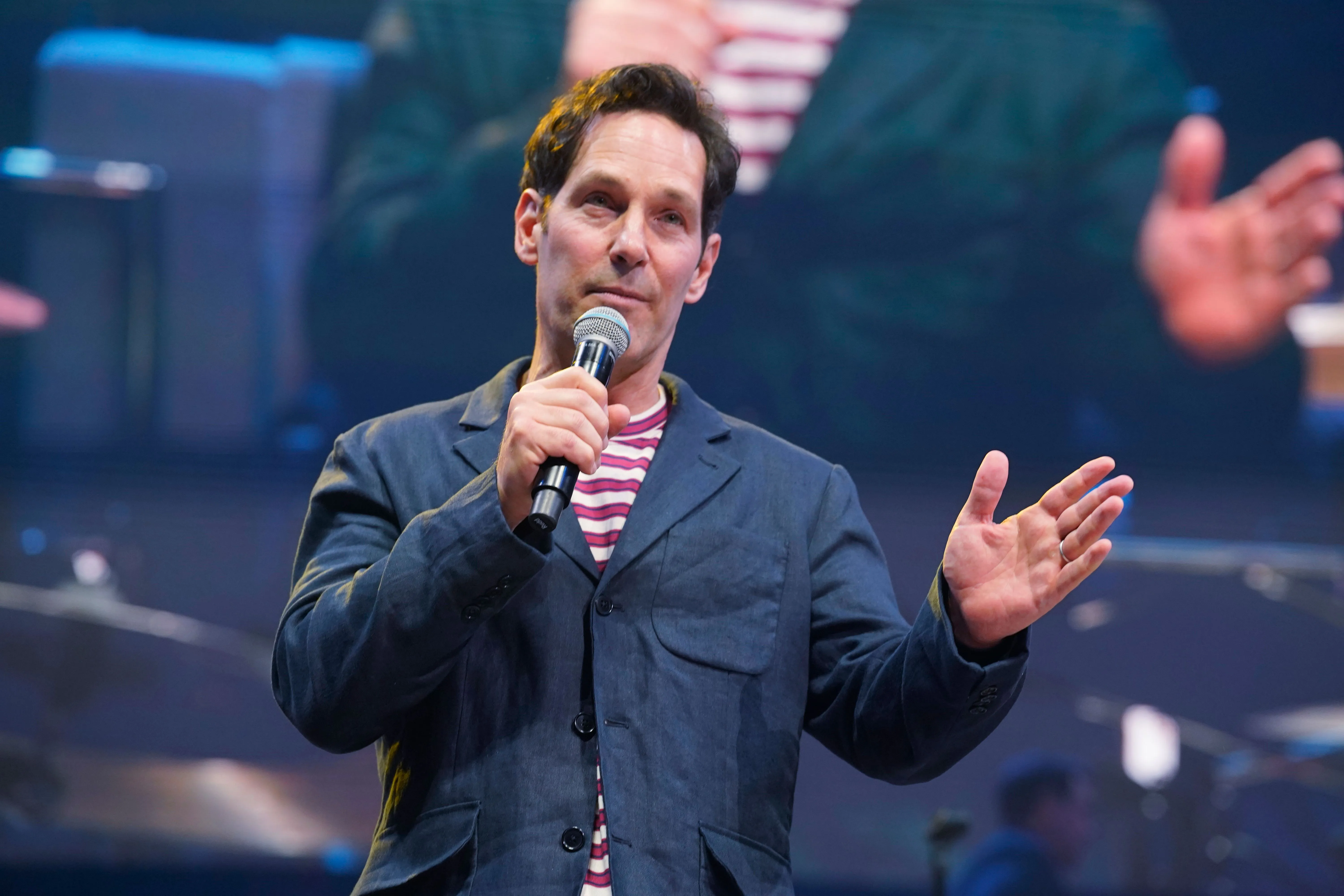 Paul Rudd during the Big Slick Party and Show held at T-Mobile Center, for the 17th Big Slick Benefitting Cancer Research at Children's Mercy Hospital, Kansas City.
