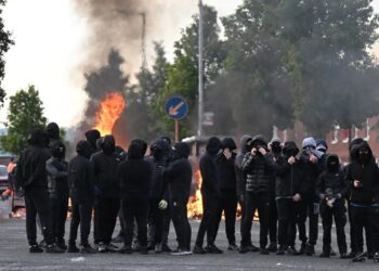 A White Supremacist Youth Group Helped Orchestrate the Belfast Riots