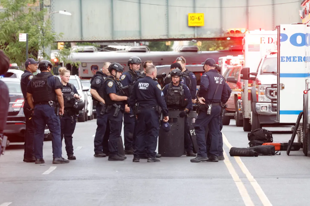 NYPD officers respond to a reported disturbance at the Horizon Juvenile Center.