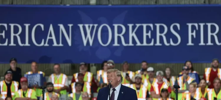 Crowd erupts as Trump asks ‘should we run one more time?’