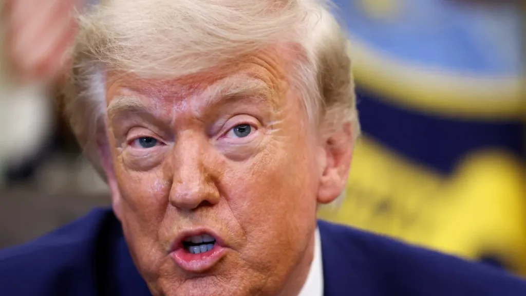 Onlookers mock Trump’s upcoming ‘rally to end all rallies’: ‘Who the hell is interested?’