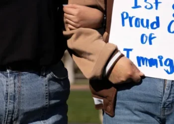 Republican hopeful issues terrifying warning to 18K immigrant children: ‘Be ready’