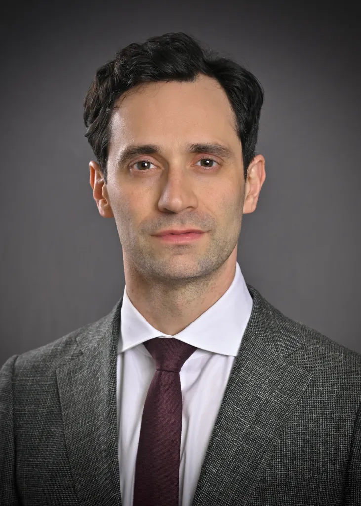 Headshot of Randy S. D’Amico, MD, a neurosurgeon.