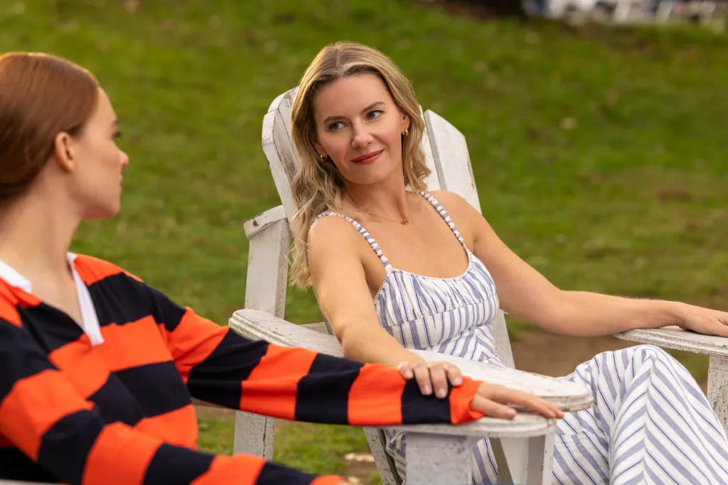 Sadie Soverall as Percy Fraser and Elisha Cuthbert as Sue Florek in 