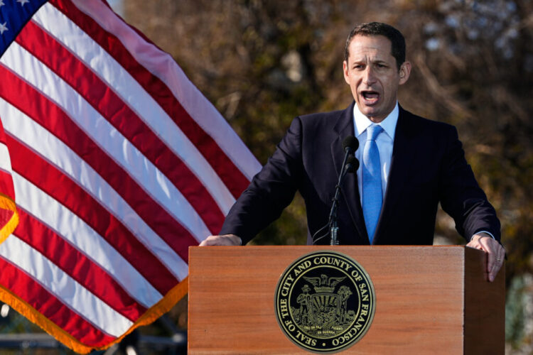 lurie-seeing-red-white-and-blue-dnyuz