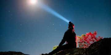 3 Reasons Scientists Think Aliens Stay Away from Earth