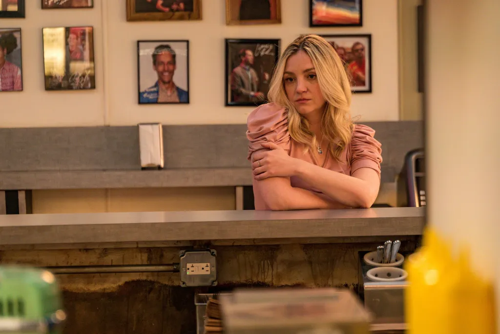 Abby Elliott as Natalie 
