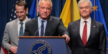 Instant mockery as RFK Jr dodges reporter’s question on flesh-eating parasite