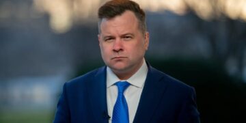 Trump Risks Key Surveillance Authority Over ‘Unqualified’ Spy-Chief Pick