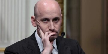‘Bet everybody’s farm’: Veteran reporter predicts Stephen Miller to face probe within days