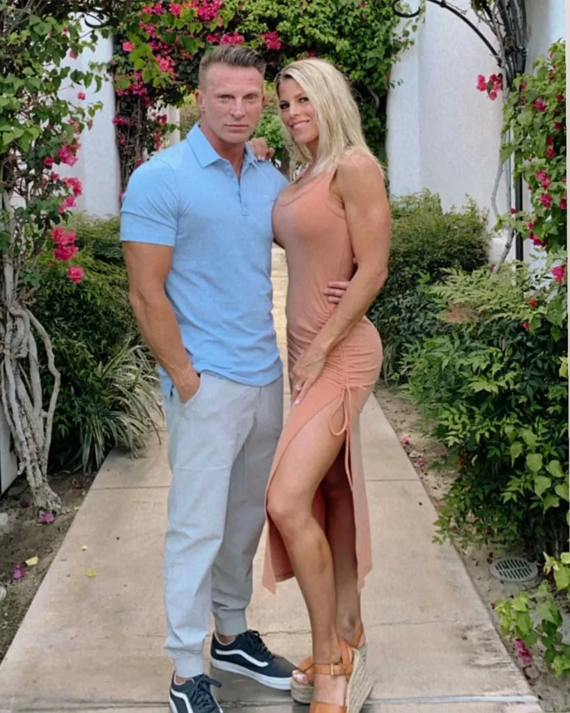 Steve and Sheree Burton posing together.