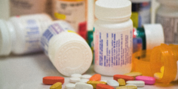 Millennials and Gen X Are Getting Stumped by Pill Bottles