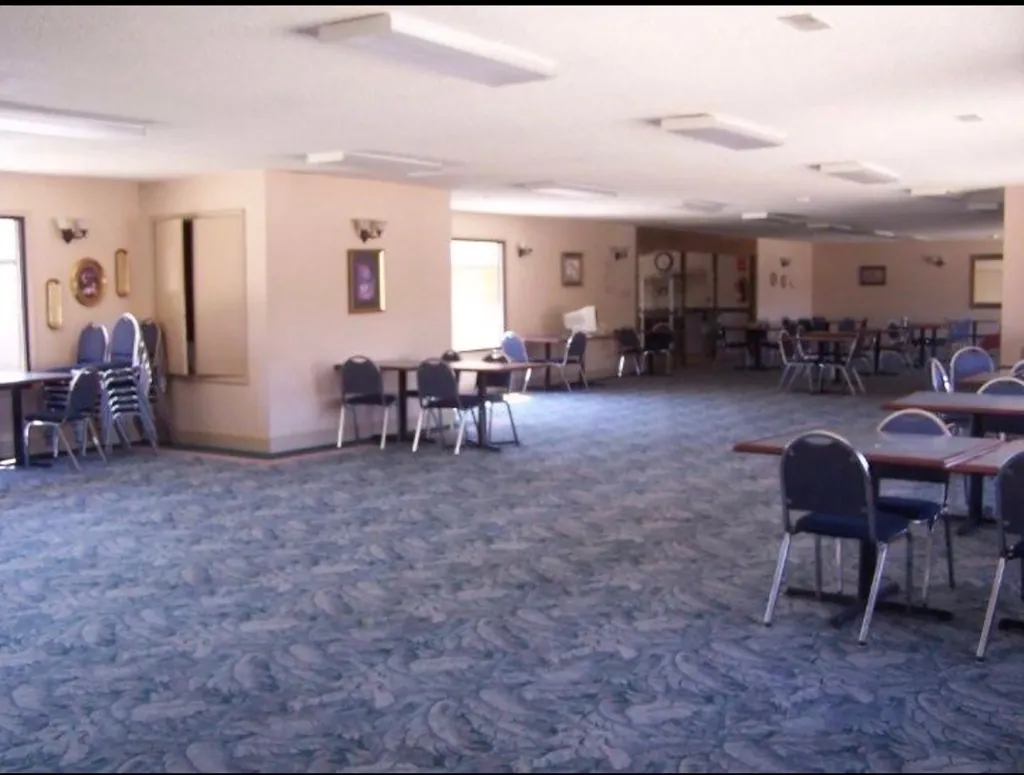 A picture of the Mountain Park dining hall. 