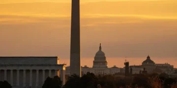 Internal emails show officials alarmed by rushed plan to privatize portion of DC park