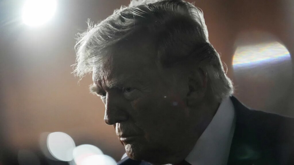 4 GOP Senators break ranks to check Trump Iran war powers: report