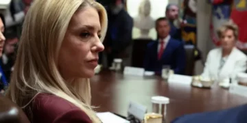 Pam Bondi created a headache for Todd Blanche that he ‘can’t run and hide from’: analyst