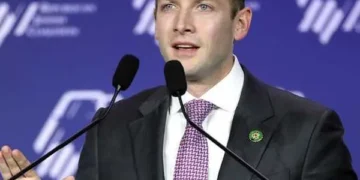 Republican barred from speaking after ‘butcher’ remark attacking Dem colleague