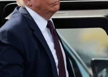 Trump’s impersonation during public appearance perplexes the internet