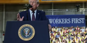 Trump gives himself a baffling compliment for coming up with new insult for Democrats