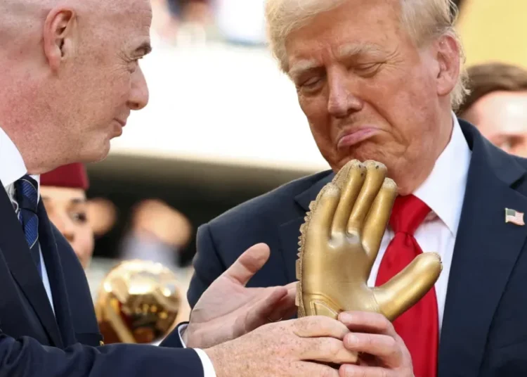 Potential reason behind Trump’s ‘strange insistence’ on Iran deal timing stuns onlookers