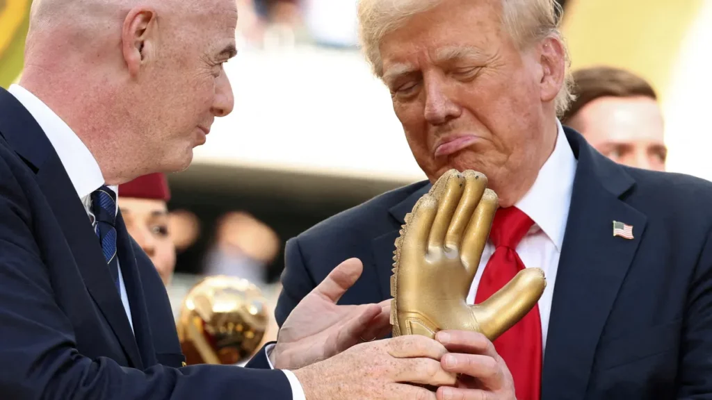 Potential reason behind Trump’s ‘strange insistence’ on Iran deal timing stuns onlookers